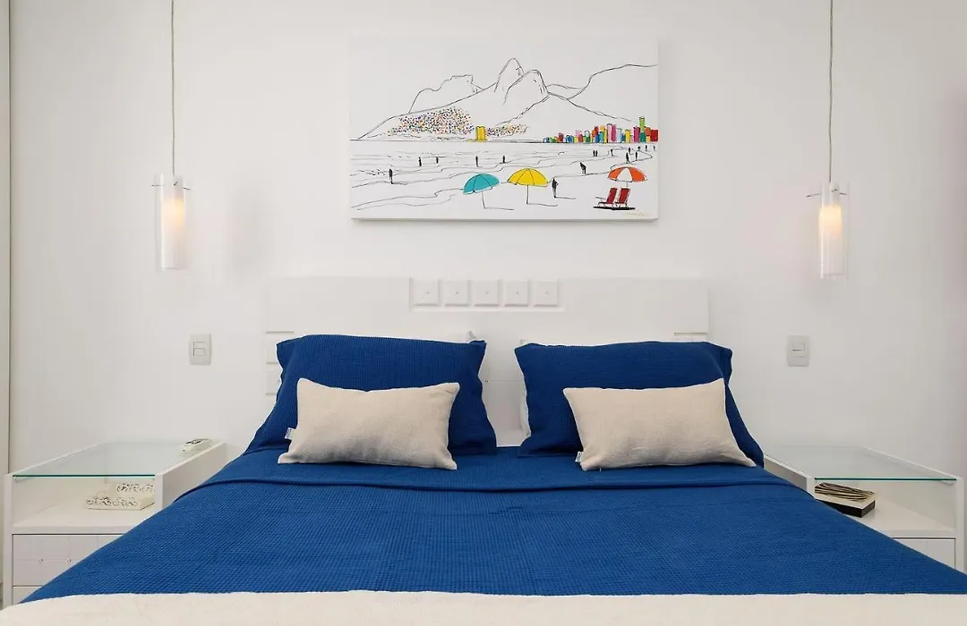 3 Quartos A 200M Da Praia De Ipanema | Vp 220/801-1